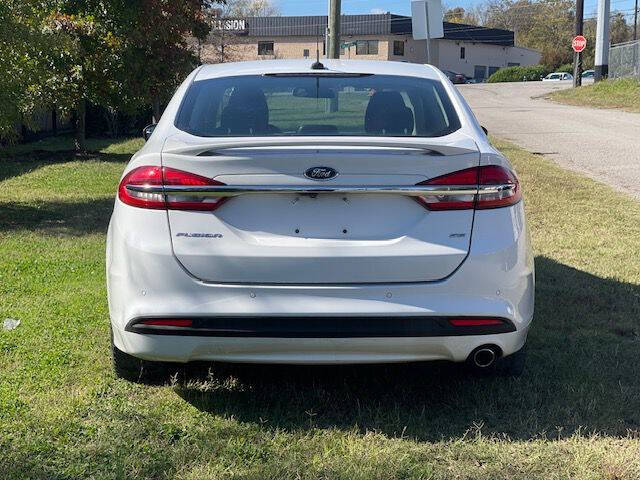 2018 Ford Fusion SE