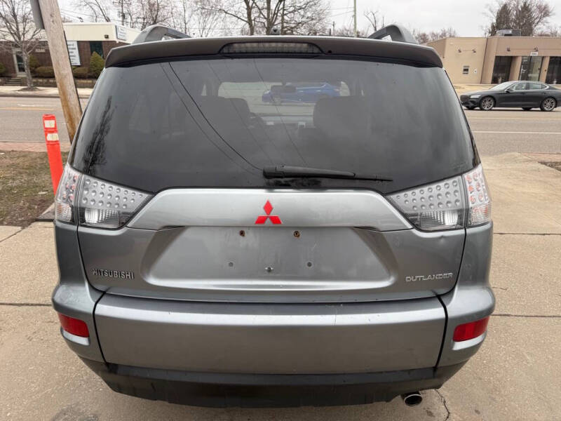 2013 Mitsubishi Outlander SE