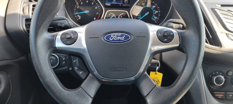 2016 Ford Escape SE