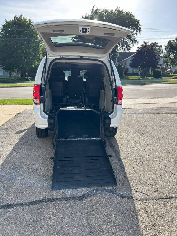 2016 Dodge Grand Caravan SE