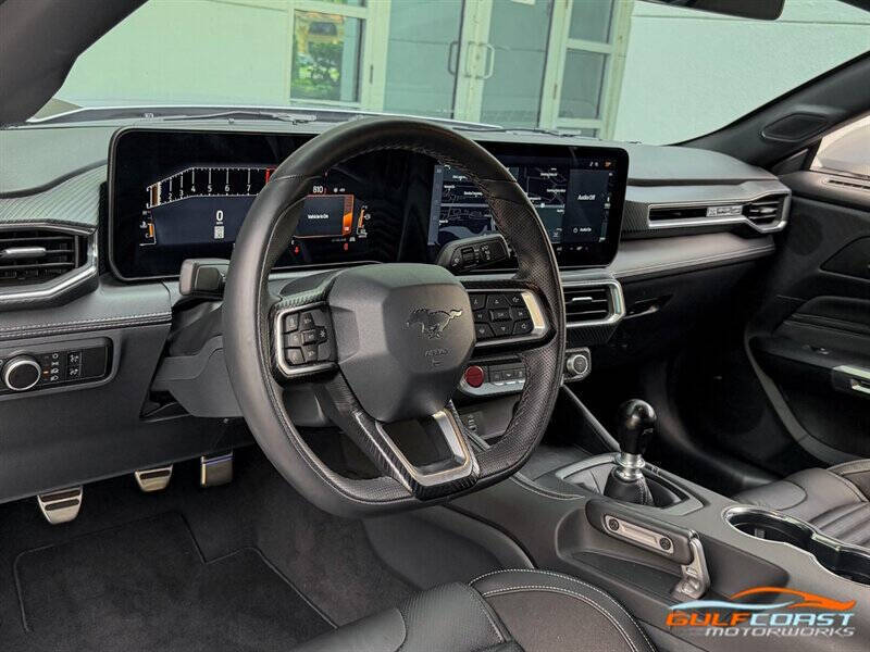 2025 Ford Mustang