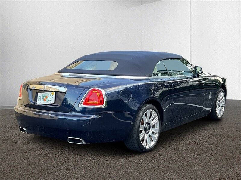 2016 Rolls-Royce Dawn Base photo 9