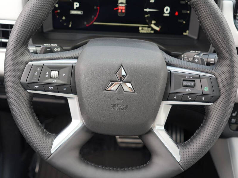 2026 Mitsubishi Outlander SEL