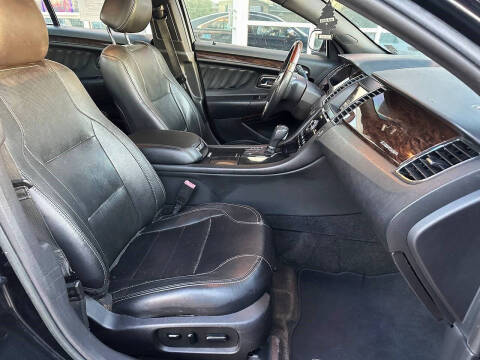 2014 Ford Taurus Limited