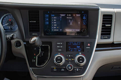 2017 Toyota Sienna