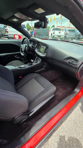 2016 Dodge Challenger SXT