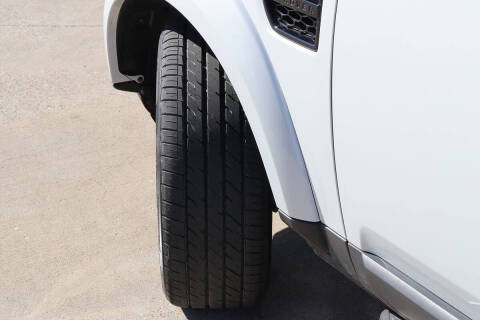 2016 Land Rover LR4 HSE LUX