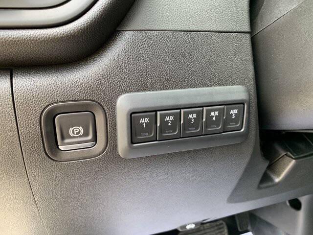 2025 Chevrolet Silverado 3500HD CC Work Truck