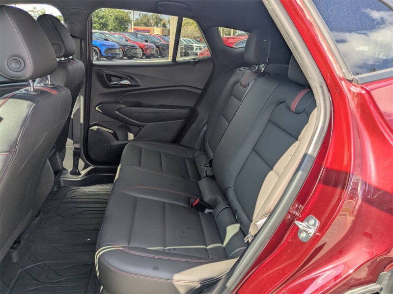 2025 Chevrolet Trax RS