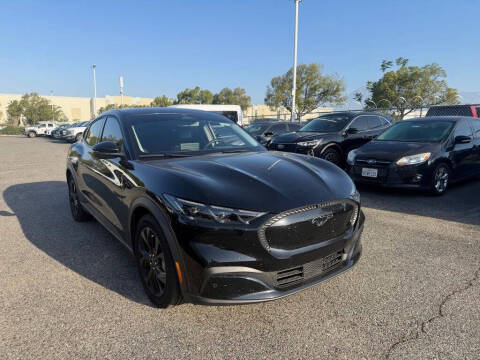 2024 Ford Mustang Mach-E Select