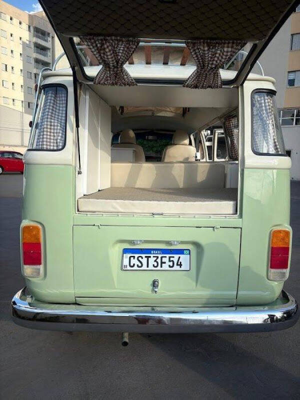 1985 Volkswagen Bus