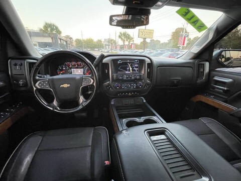 2017 Chevrolet Silverado 1500 High Country