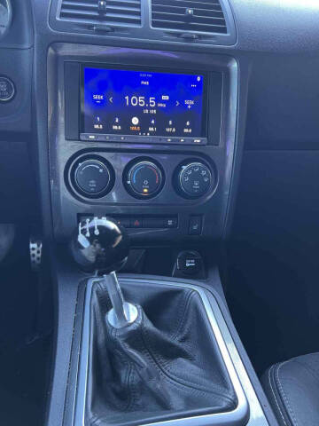 2009 Dodge Challenger SRT8