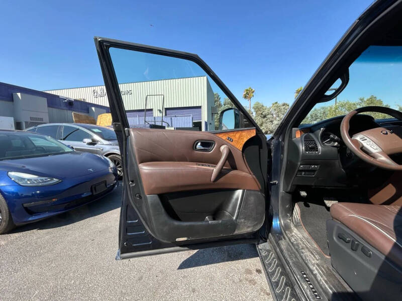 2017 Infiniti QX80 Limited