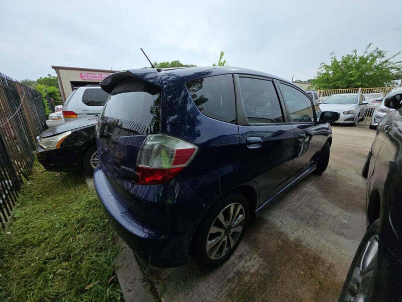 2013 Honda Fit Sport