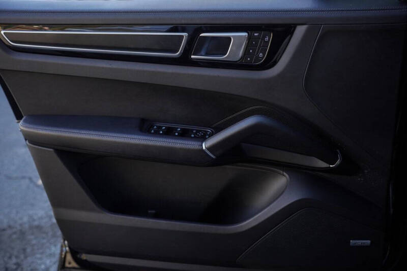 2022 Porsche Cayenne GTS