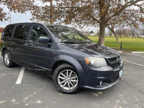 2014 Dodge Grand Caravan R/T
