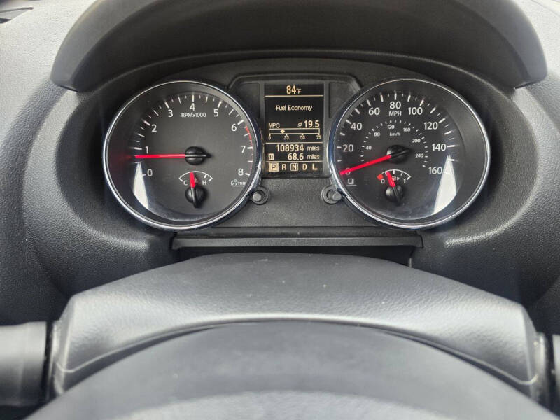 2013 Nissan Rogue SV w/SL Package