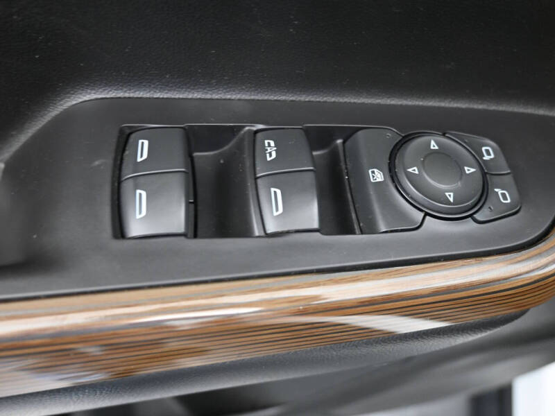 2019 GMC Acadia SLE-2