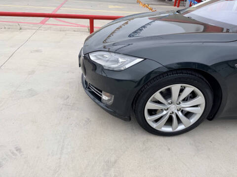 2013 Tesla Model S Performance