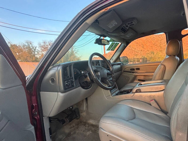 2004 Chevrolet Suburban 2500 LS