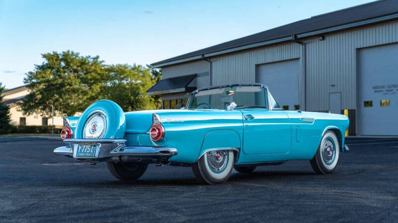 1956 Ford Thunderbird
