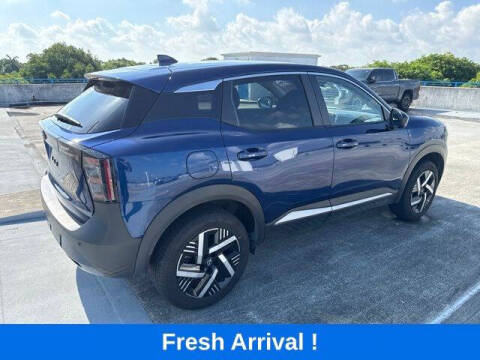 2025 Nissan Kicks SV