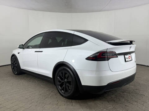 2022 Tesla Model X Plaid