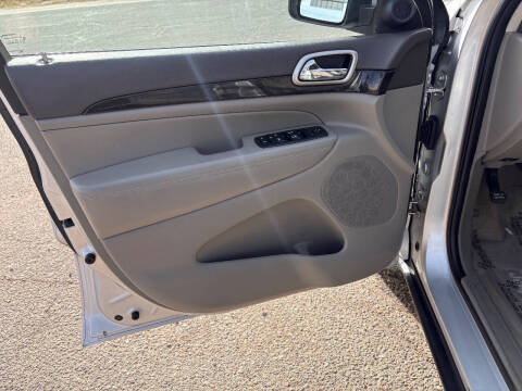 2012 Jeep Grand Cherokee Laredo