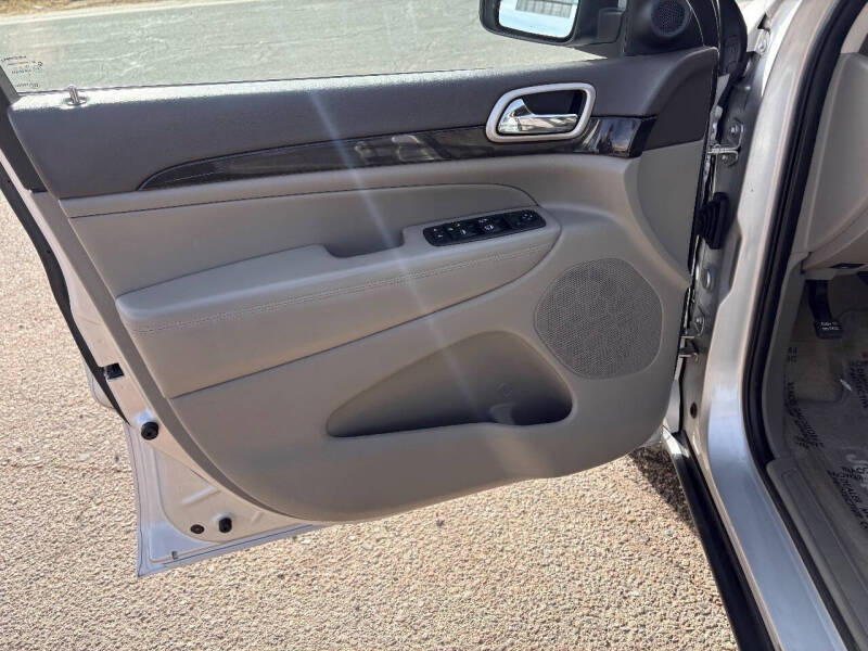 2012 Jeep Grand Cherokee Laredo