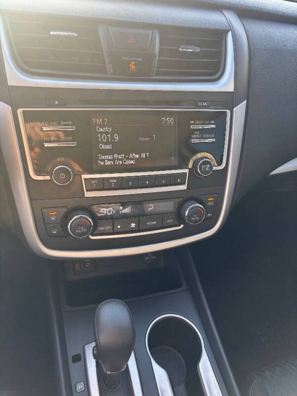 2017 Nissan Altima 2.5 SV