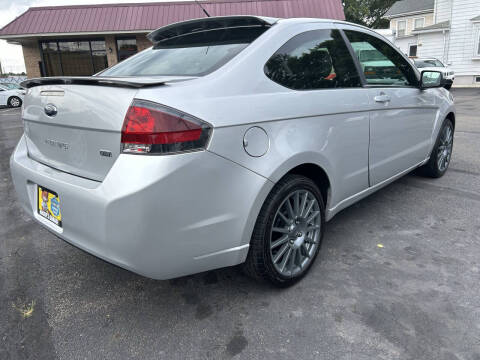 2010 Ford Focus SES