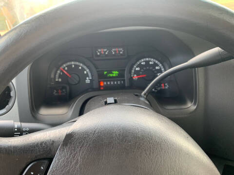 2017 Ford E-Series E-350 SD