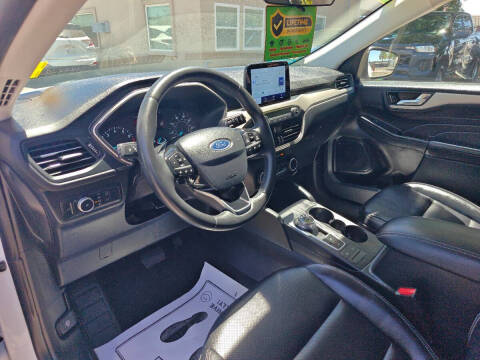 2022 Ford Escape SEL