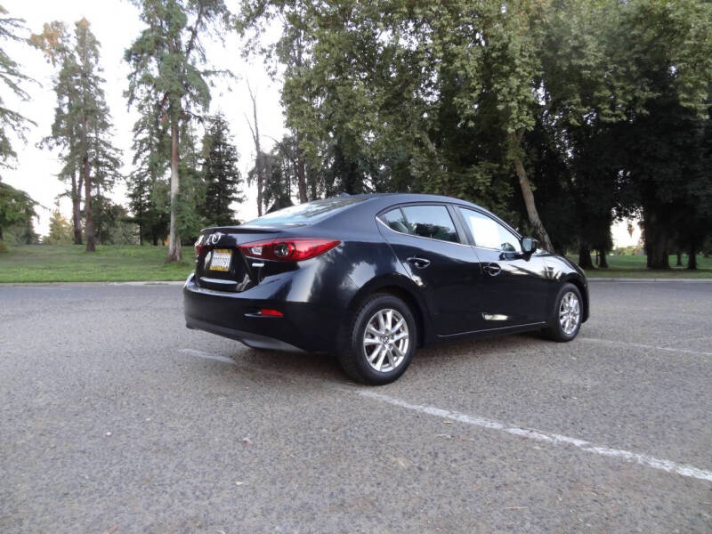 2014 Mazda MAZDA3 i Grand Touring