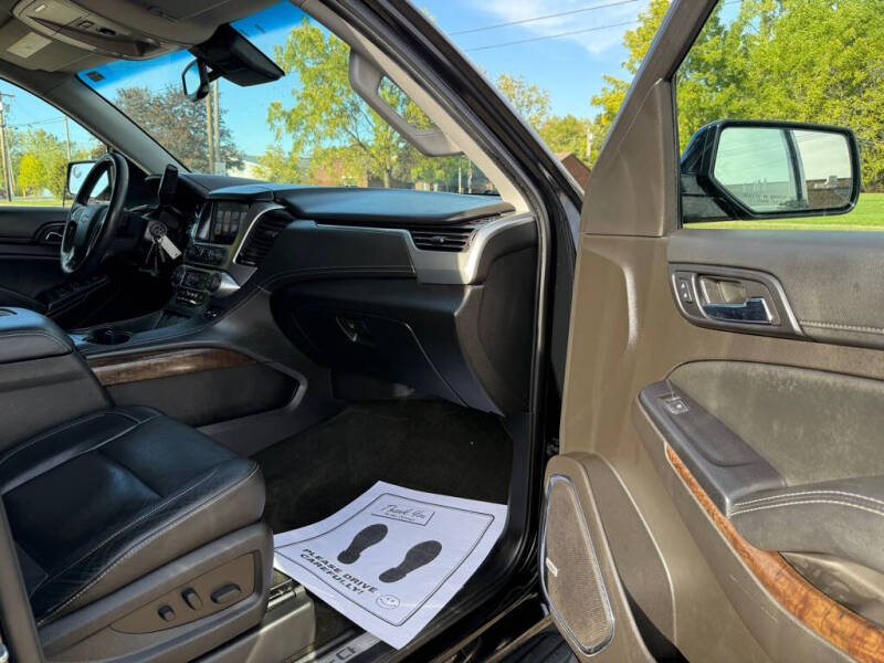 2017 Chevrolet Suburban LT