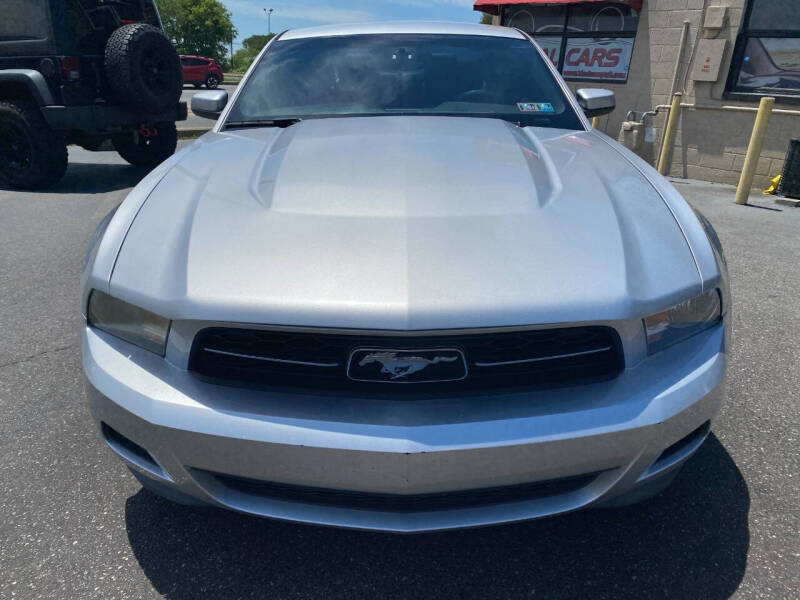 2011 Ford Mustang V6 Premium