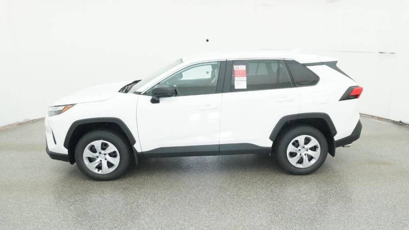 2025 Toyota RAV4 LE