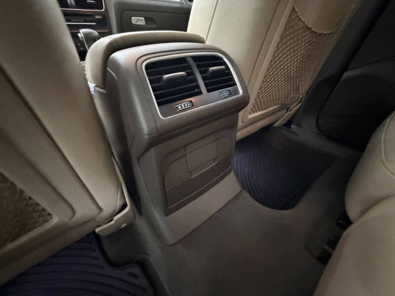 2015 Audi Q5 2.0T quattro Premium