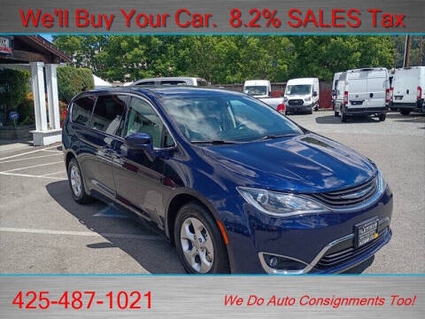 2018 Chrysler Pacifica Hybrid Touring Plus