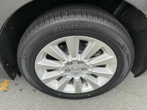 2014 Toyota Sienna XLE 7-Passenger