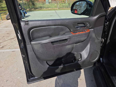 2012 GMC Yukon XL SLT