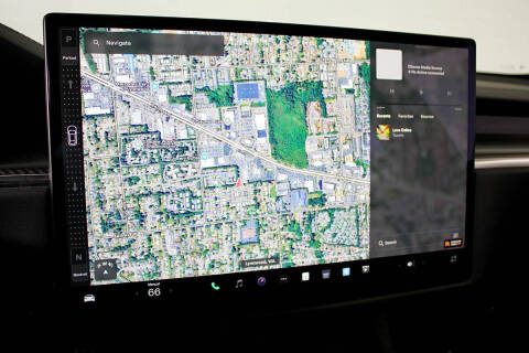 2022 Tesla Model S Plaid