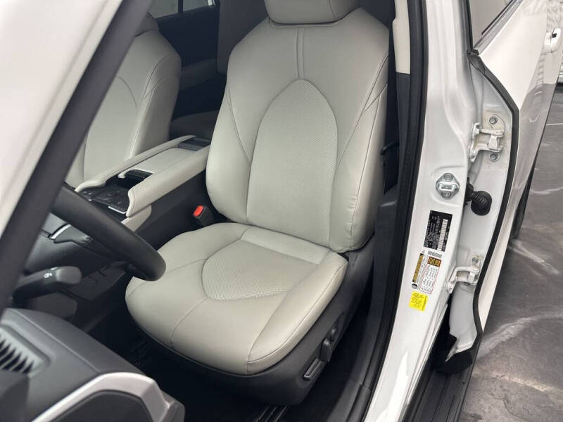 2024 Toyota Grand Highlander Hybrid XLE