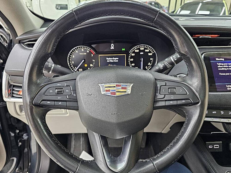 2019 Cadillac XT4 Premium Luxury