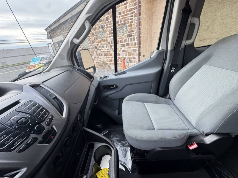 2015 Ford Transit 350 XLT