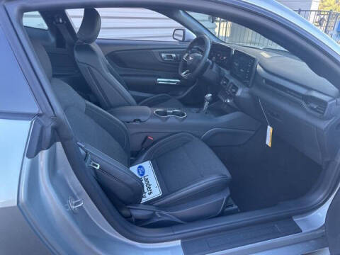 2025 Ford Mustang EcoBoost