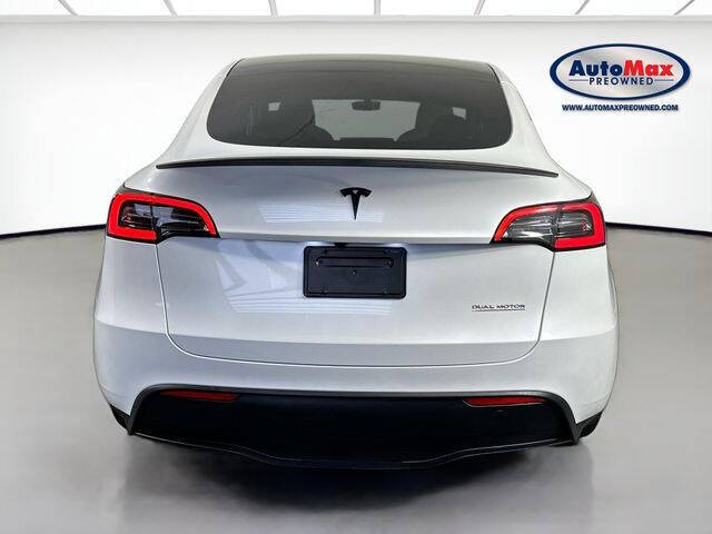 2024 Tesla Model Y Performance
