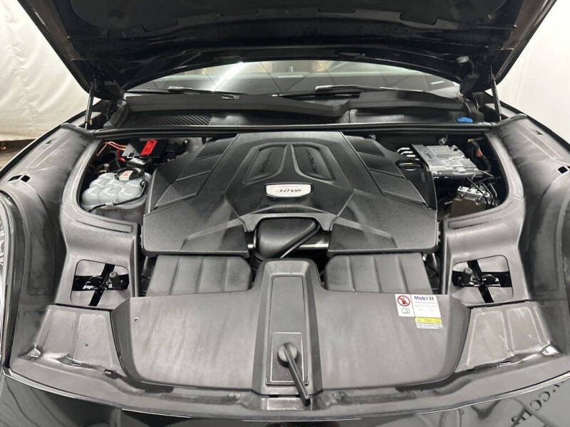 2023 Porsche Cayenne