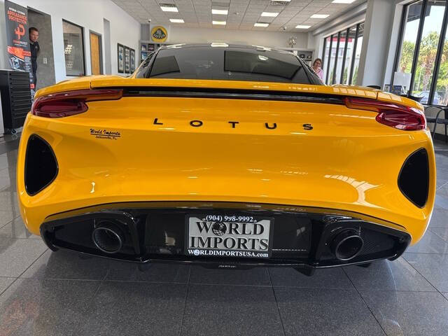 2025 Lotus Emira 9